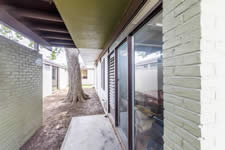 611 N. Esplanade, Cuero, TX 77954