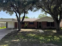 218 N. Louis, Yorktown, TX 78164