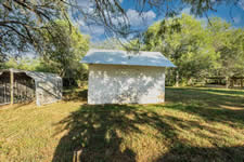 2451 FM 884, Yorktown, TX 78164