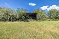 2451 FM 884, Yorktown, TX 78164